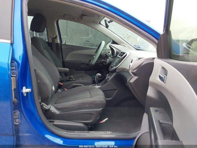2017 Chevrolet Sonic Lt Auto მანქანა იყიდება აუქციონზე, vin: 1G1JD5SH4H4111107, აუქციონის ნომერი: 45073213