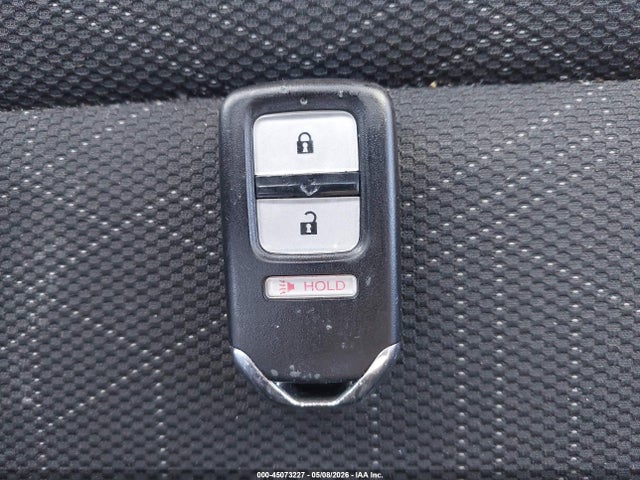 45073227 :رقم المزاد ، 3HGGK5H89FM759897 vin ، 2015 Honda Fit Ex/ex-l مزاد بيع