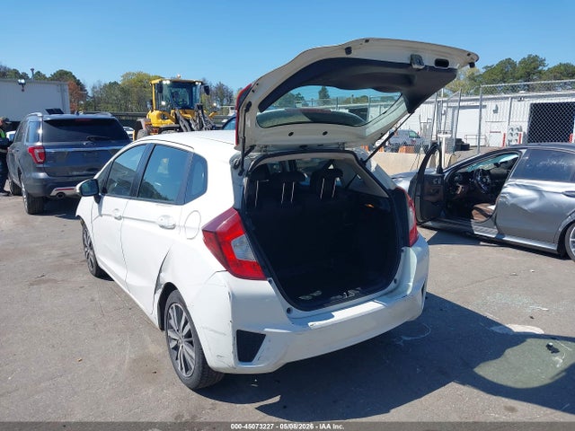 45073227 :رقم المزاد ، 3HGGK5H89FM759897 vin ، 2015 Honda Fit Ex/ex-l مزاد بيع