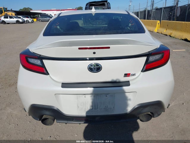 Toyota Gr86 Premium 2023 JF1ZNBE15P9766078 Image 16