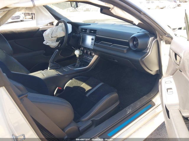Toyota Gr86 Premium 2023 JF1ZNBE15P9766078 Image 5
