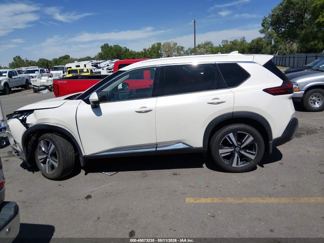 JN8AT3CB9MW205947 Nissan Rogue Sl Intelligent Awd