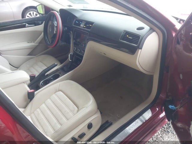 Продаж на аукціоні авто 2015 Volkswagen Passat 1.8t Sel Premium, vin: 1VWCT7A3XFC103193, номер лоту: 45073248
