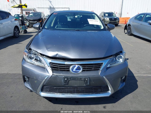 Lexus CT 200H 2016 JTHKD5BHXG2258939 Image 12