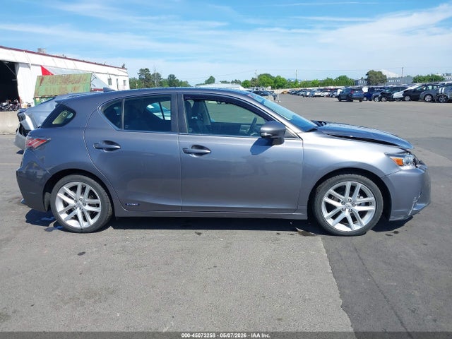 Lexus CT 200H 2016 JTHKD5BHXG2258939 Image 13