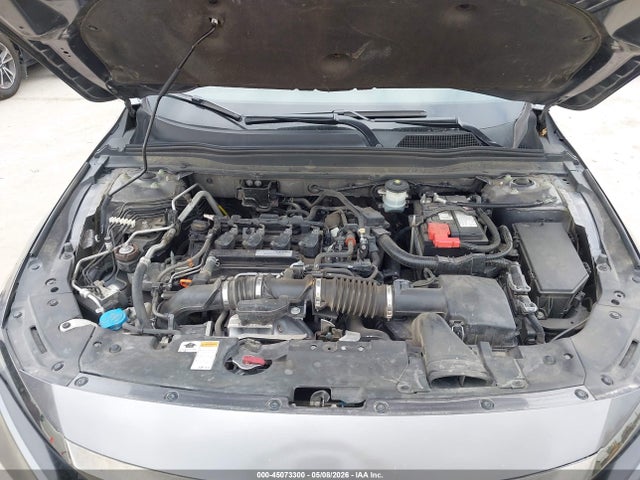 45073300 :رقم المزاد ، 1HGCV1F30JA044907 vin ، 2018 Honda Accord Sport مزاد بيع