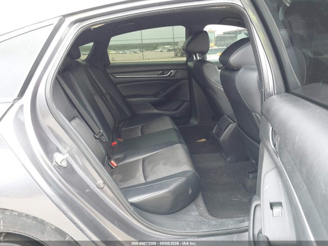 45073300 :رقم المزاد ، 1HGCV1F30JA044907 vin ، 2018 Honda Accord Sport مزاد بيع