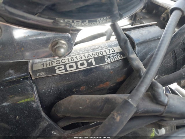 2001 Honda Vt1100 C მანქანა იყიდება აუქციონზე, vin: 1HFSC18131A500173, აუქციონის ნომერი: 45073304