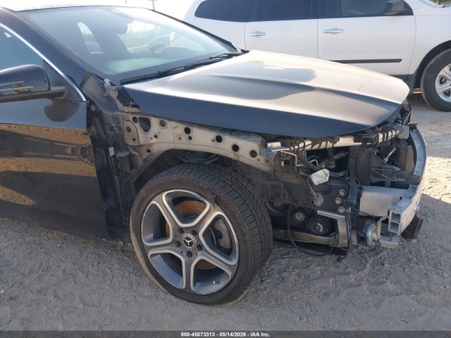 WDDSJ4EB0KN710860 Mercedes-Benz CLA 250