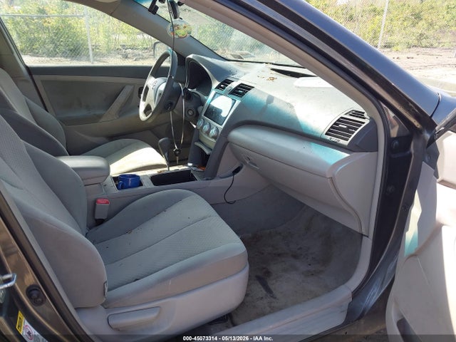 45073314 :رقم المزاد ، 4T4BE46K79R059144 vin ، 2009 Toyota Camry Le مزاد بيع