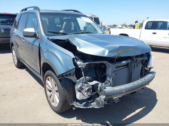 Продажа на аукционе авто 2012 Subaru Forester 2.5x Limited, vin: JF2SHAEC2CH432963, номер лота: 45073405