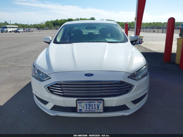 3FA6P0UU9JR235958 Ford Fusion Hybrid S