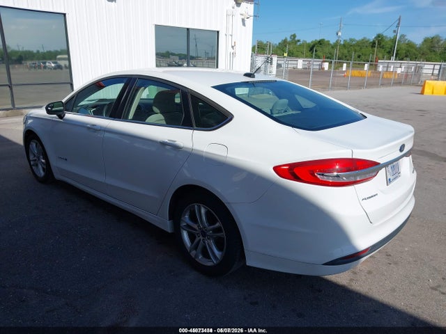 3FA6P0UU9JR235958 Ford Fusion Hybrid S