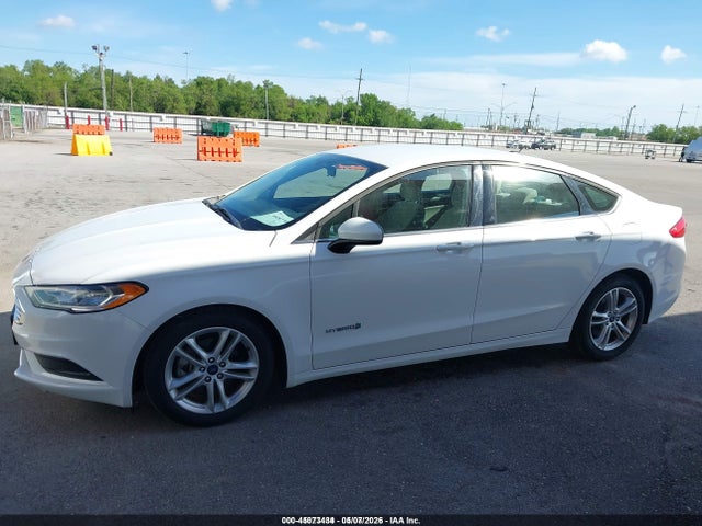 3FA6P0UU9JR235958 Ford Fusion Hybrid S