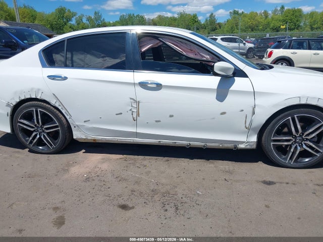 45073439 :رقم المزاد ، 1HGCR2F64GA135207 vin ، 2016 Honda Accord Sport مزاد بيع