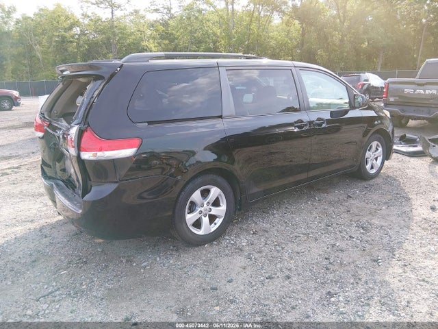 Aukcja sprzedaży 2011 Toyota Sienna Le V6, vin: 5TDKK3DC7BS171403, numer aukcji: 45073442