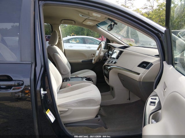 Aukcja sprzedaży 2011 Toyota Sienna Le V6, vin: 5TDKK3DC7BS171403, numer aukcji: 45073442