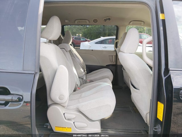 Aukcja sprzedaży 2011 Toyota Sienna Le V6, vin: 5TDKK3DC7BS171403, numer aukcji: 45073442