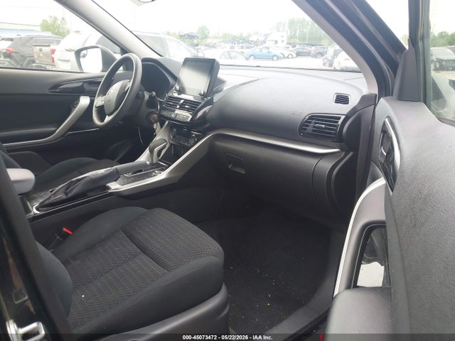 Продаж на аукціоні авто 2022 Mitsubishi Eclipse Cross Le S-awc, vin: JA4ATVAA3NZ045642, номер лоту: 45073472