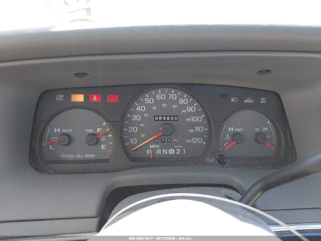 Продажа на аукционе авто 2004 Mercury Grand Marquis Gs, vin: 2MEFM74W04X652595, номер лота: 45073477
