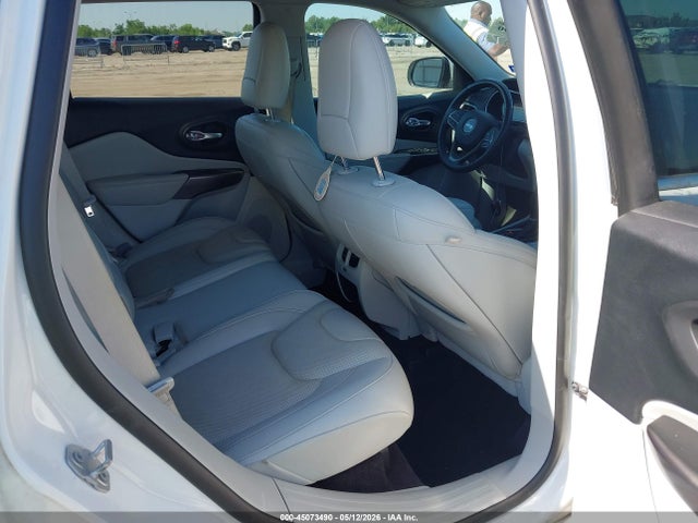 2019 Jeep Cherokee Overland Fwd მანქანა იყიდება აუქციონზე, vin: 1C4PJLJX5KD285833, აუქციონის ნომერი: 45073490