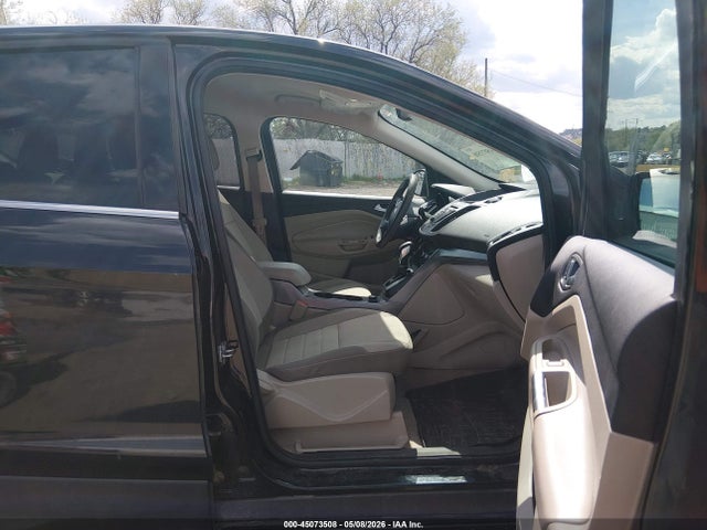 Продажа на аукционе авто 2015 Ford Escape Se, vin: 1FMCU9GXXFUB67861, номер лота: 45073508