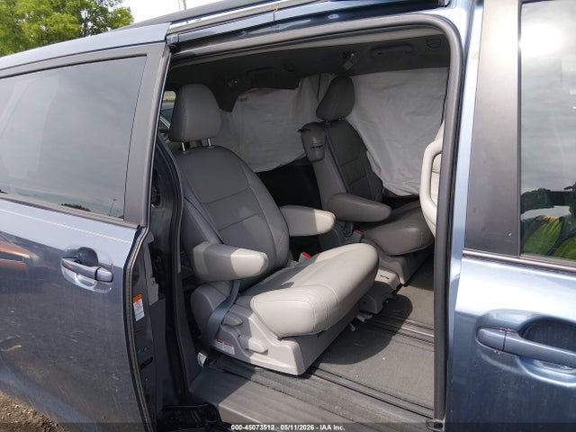 Toyota Sienna Le 8 Passenger 2015 5TDKK3DC6FS650725 Image 8