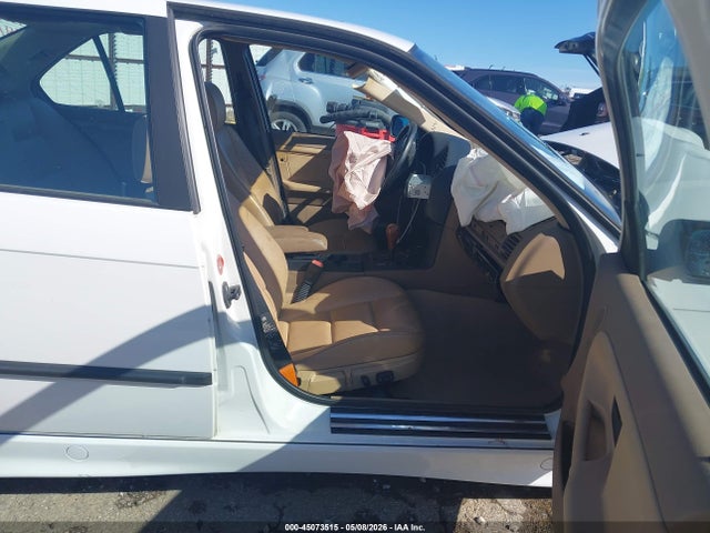45073515 :رقم المزاد ، WBACD432XWAV58475 vin ، 1998 Bmw 328i مزاد بيع