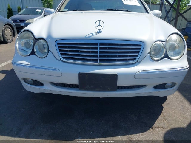 45073518 :رقم المزاد ، WDBRF61J34E017236 vin ، 2004 Mercedes-benz C 240 مزاد بيع