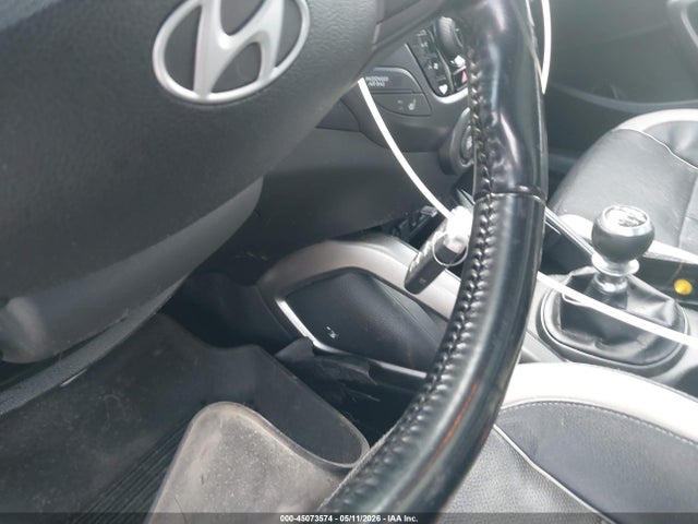 45073574 :رقم المزاد ، KMHTC6AE8FU231291 vin ، 2015 Hyundai Veloster Turbo مزاد بيع