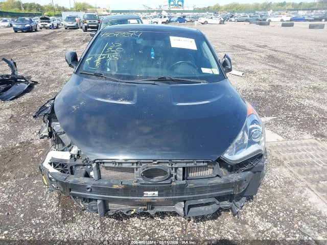 45073574 :رقم المزاد ، KMHTC6AE8FU231291 vin ، 2015 Hyundai Veloster Turbo مزاد بيع