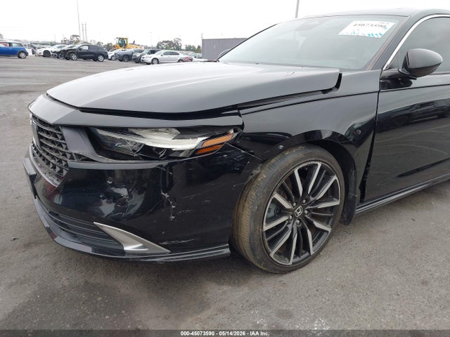1HGCY2F88PA020694 Honda Accord Hybrid Touring