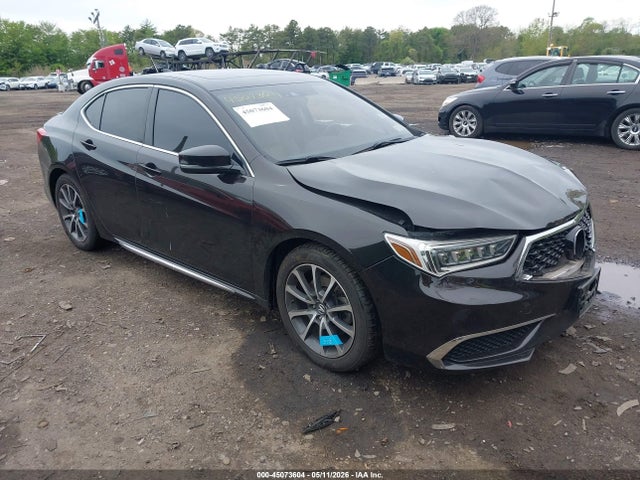 45073604 :رقم المزاد ، 19UUB2F53JA012828 vin ، 2018 Acura Tlx Tech Pkg مزاد بيع