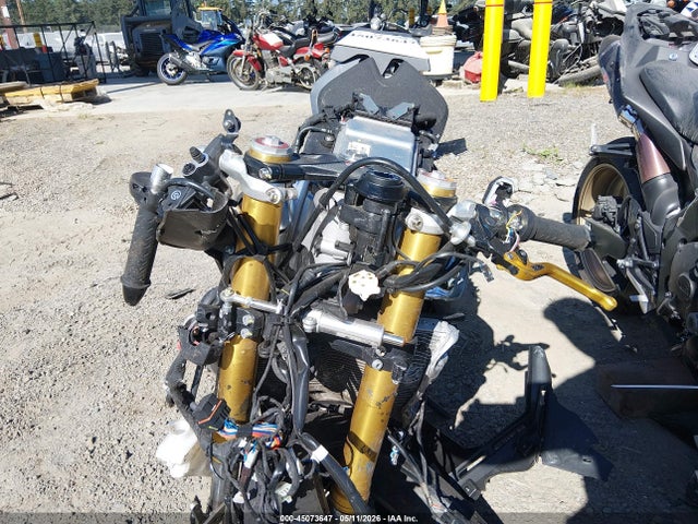 2021 Aprilia Rsv4 1100 მანქანა იყიდება აუქციონზე, vin: ZD4KYUA02MS000040, აუქციონის ნომერი: 45073647