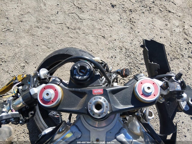 2021 Aprilia Rsv4 1100 მანქანა იყიდება აუქციონზე, vin: ZD4KYUA02MS000040, აუქციონის ნომერი: 45073647