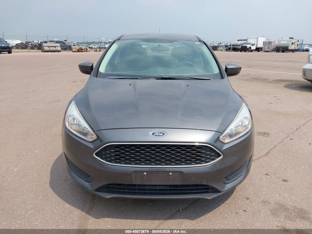 1FADP3F22JL327383 Ford FOCUS SE