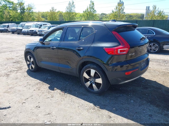 2019 Volvo Xc40 T5 Momentum/t5 R-design მანქანა იყიდება აუქციონზე, vin: YV4162XZ2K2014893, აუქციონის ნომერი: 45073728