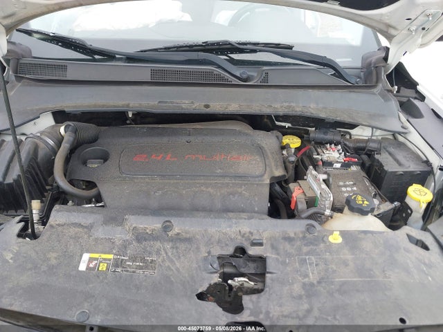 45073759 :رقم المزاد ، 3C4NJDBBXJT169729 vin ، 2018 Jeep Compass Latitude 4x4 مزاد بيع