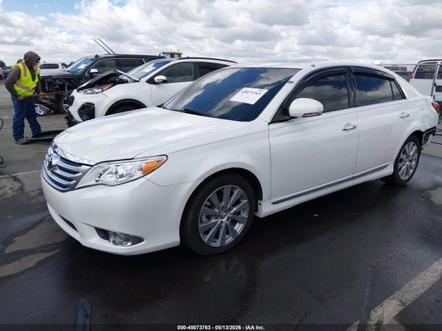 45073763 :رقم المزاد ، 4T1BK3DB2BU408068 vin ، 2011 Toyota Avalon Limited مزاد بيع