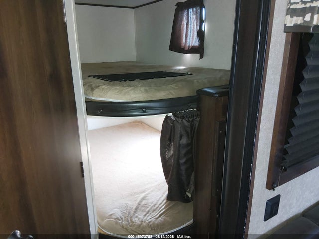 Продажа на аукционе авто 2018 Jayco Rocky Mountain, vin: 1UJBJ0BRXJ75X0632, номер лота: 45073788