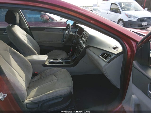 Продажа на аукционе авто 2015 Hyundai Sonata Se, vin: 5NPE24AF0FH016284, номер лота: 45073798