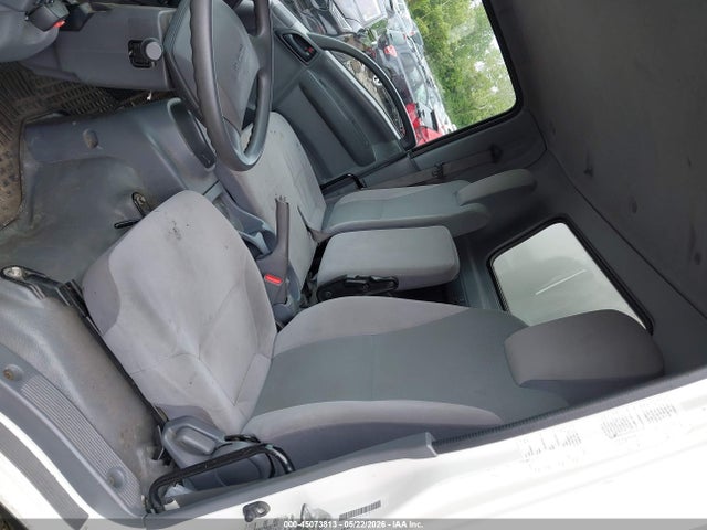 2015 Isuzu Npr Dsl Reg At მანქანა იყიდება აუქციონზე, vin: JALB4W172F7F00206, აუქციონის ნომერი: 45073813