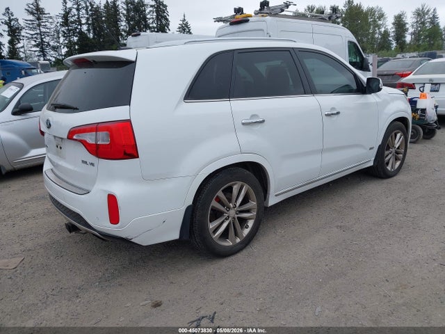 5XYKWDA74FG590068 KIA Sorento Limited V6