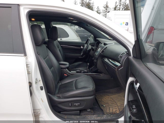 5XYKWDA74FG590068 KIA Sorento Limited V6