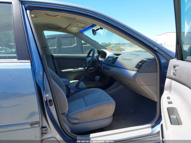 Продаж на аукціоні авто 2004 Toyota Camry Le, vin: 4T1BE32K64U894123, номер лоту: 45073871