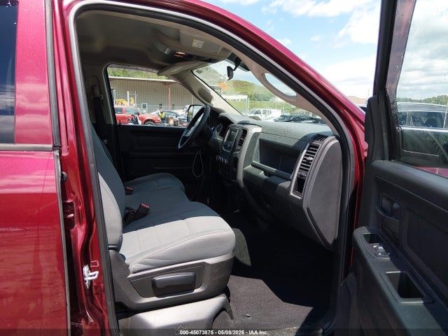45073875 :رقم المزاد ، 1C6RR7FT3JS189585 vin ، 2018 Ram 1500 Express  4x4 6'4 Box مزاد بيع