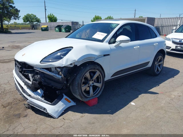 Aukcja sprzedaży 2023 Porsche Macan T, vin: WP1AA2A56PLB21677, numer aukcji: 45073889