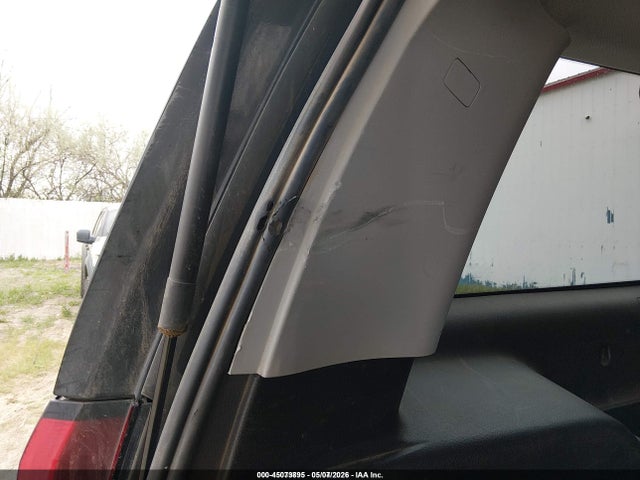 2017 Chevrolet Suburban Ls მანქანა იყიდება აუქციონზე, vin: 1GNSKGEC0HR304636, აუქციონის ნომერი: 45073895