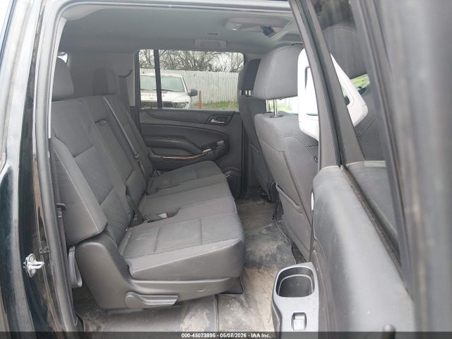 2017 Chevrolet Suburban Ls მანქანა იყიდება აუქციონზე, vin: 1GNSKGEC0HR304636, აუქციონის ნომერი: 45073895