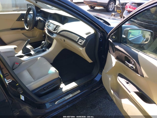 2015 Honda Accord Ex-l მანქანა იყიდება აუქციონზე, vin: 1HGCR2F80FA010818, აუქციონის ნომერი: 45073894
